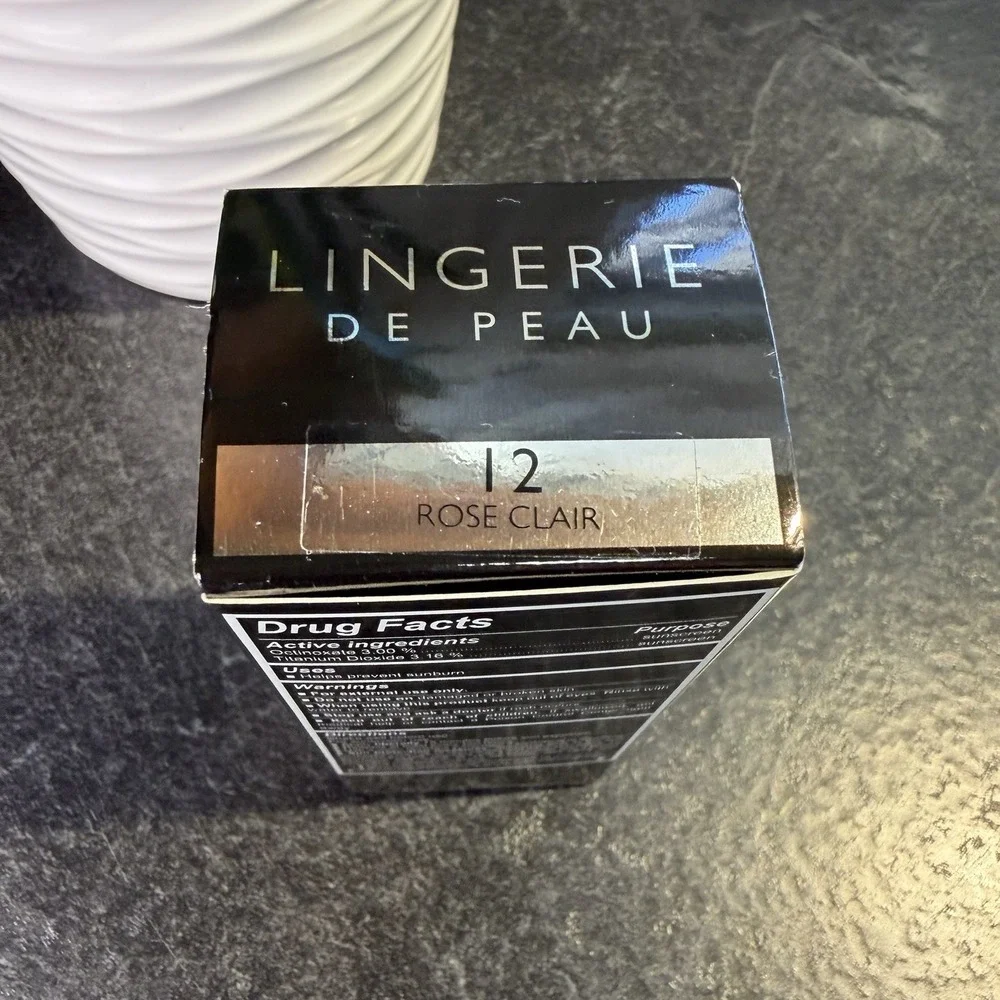 NEW Guerlain Lingerie De‎ Peau Invisible Skin Fusion Foundation 12 Rose Clair